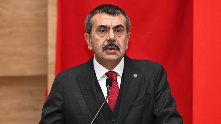Bayram tatili uzatılacak mı Bakan Tekin'den net cevap