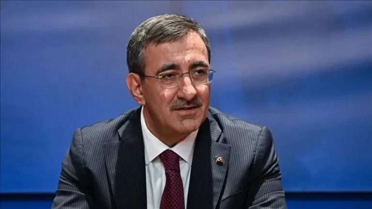 Türkiye için yeni dönem sinyali! Cumhurbaşkanı Yardımcısı Yılmaz '1. 2 ay içinde' diyerek duyurdu...